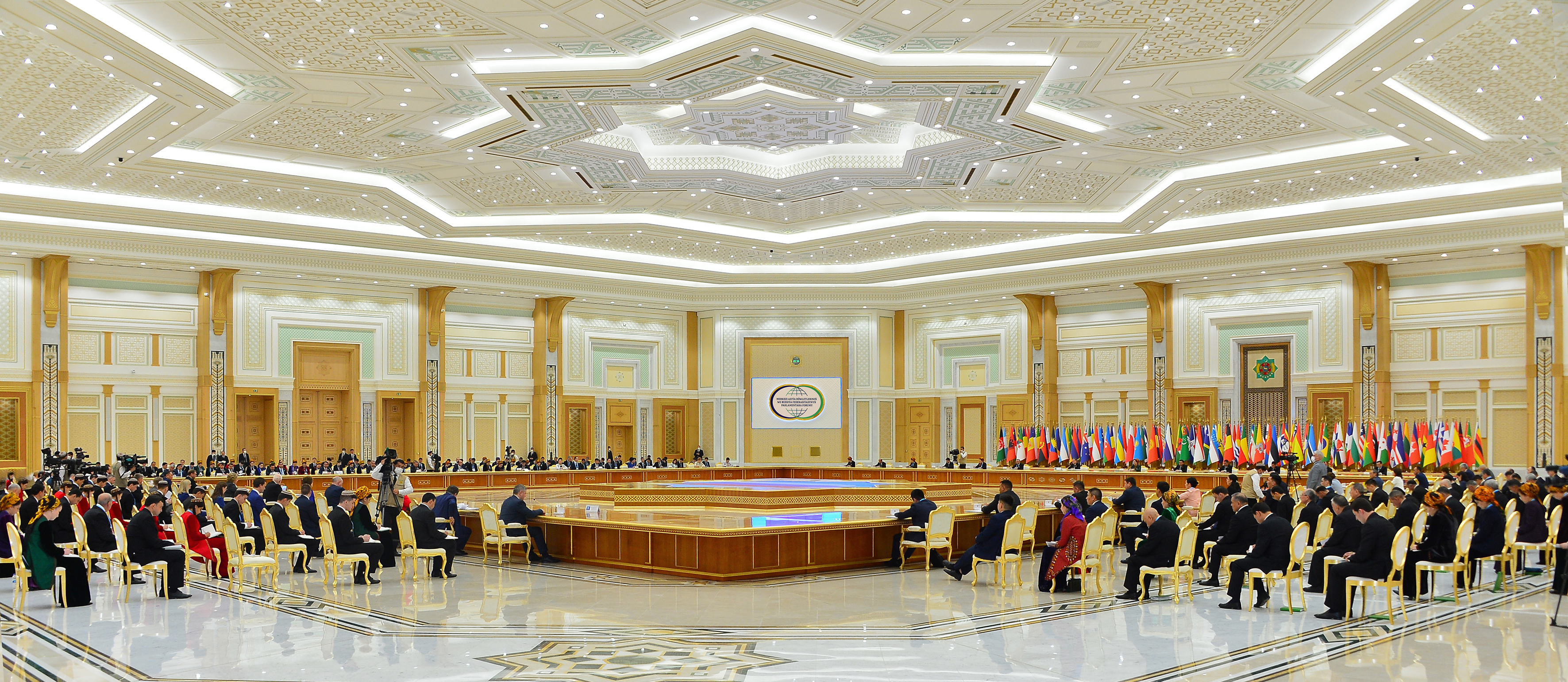 Türkmenistanda Merkezi Aziýa döwletleriniň we Russiýa Federasiýasynyň Parlamentara forumy geçirildi